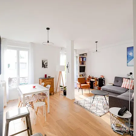 Design Near Montmartre
